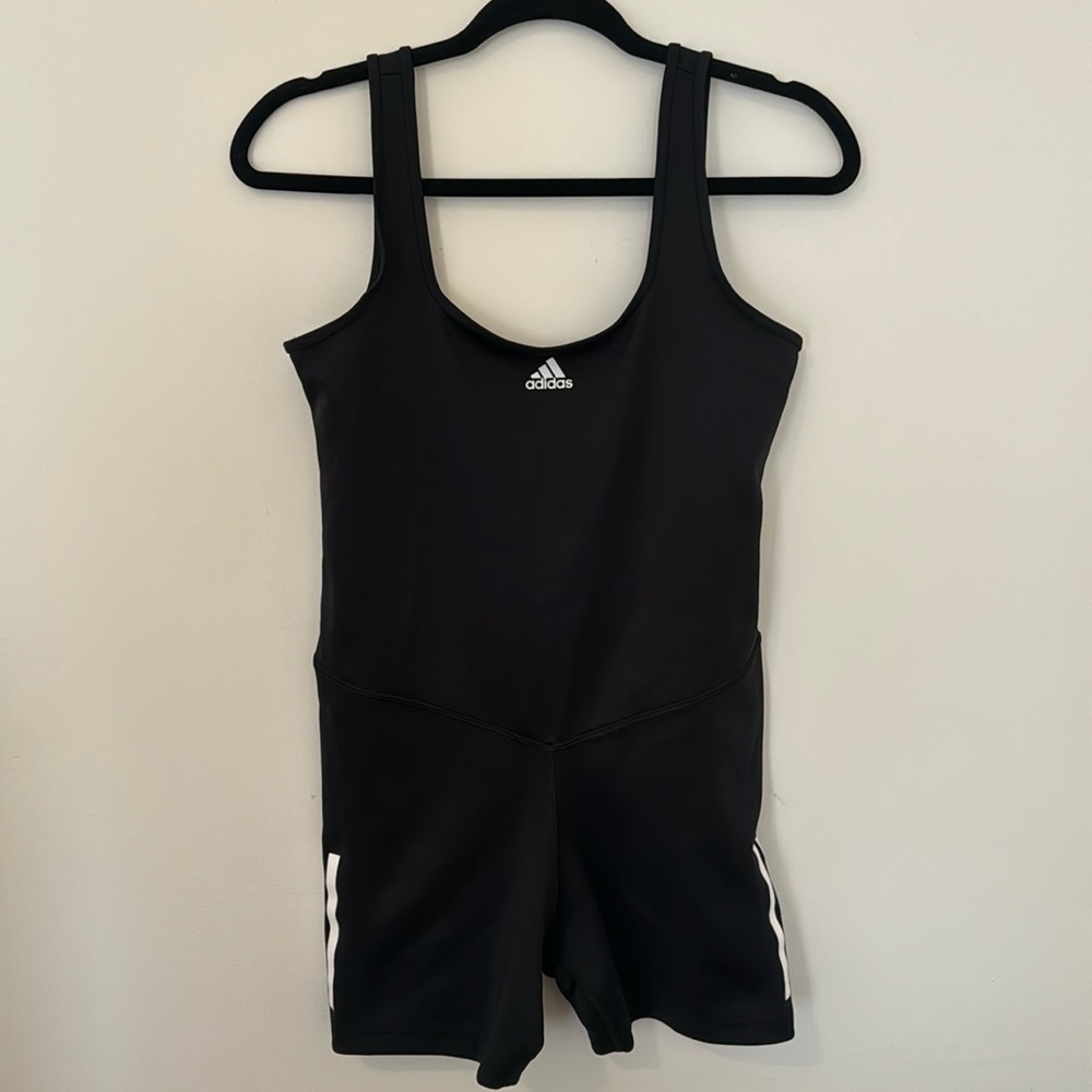 NWT Adidas “Playsuit” Bodysuit sz M